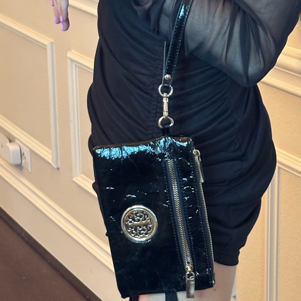 Tory Burch Shiny Black Wristlet